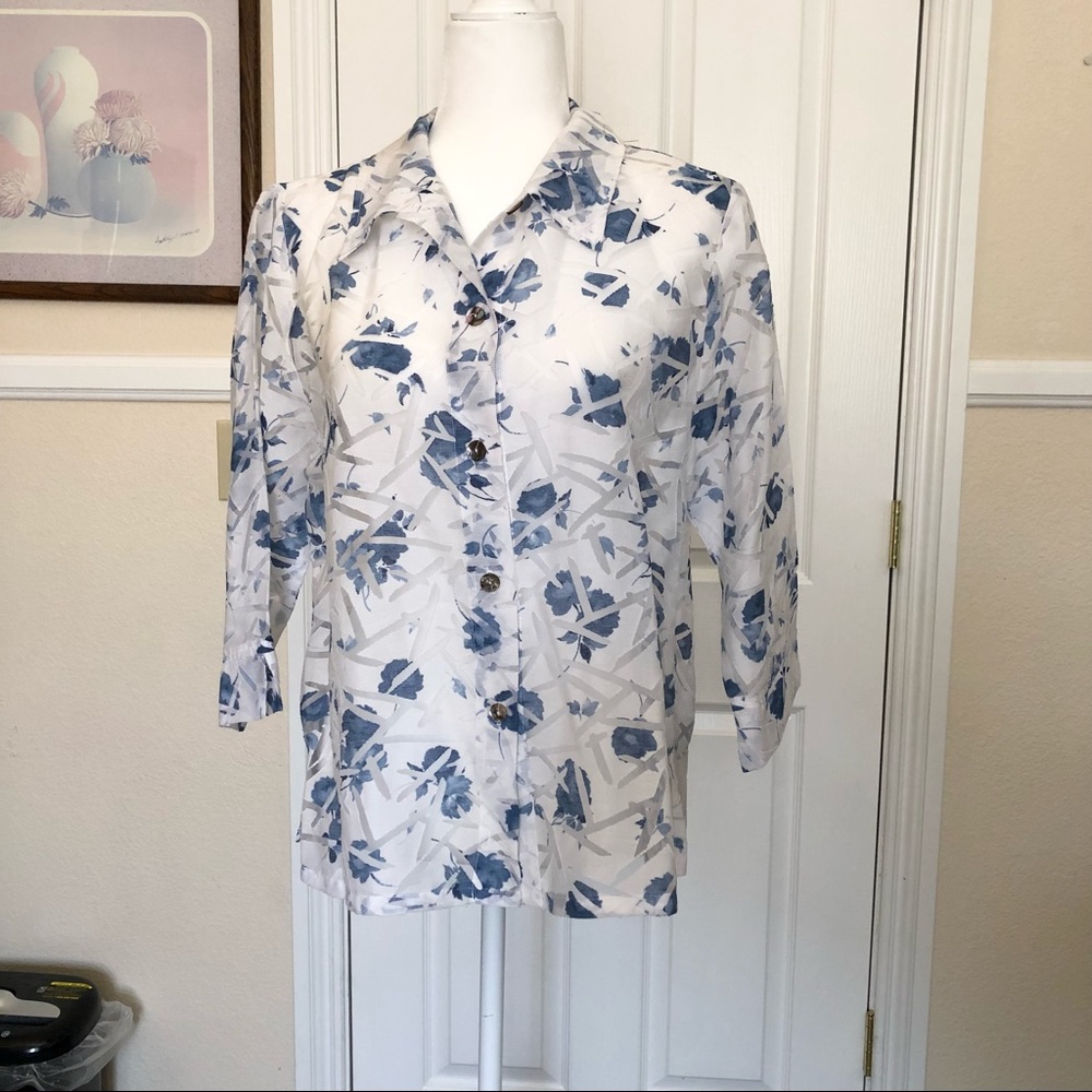 Cynthia Max Button Down Long Sleeves Blouse